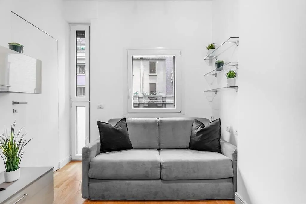 Macchi Loreto - Centrale Milan Apartment